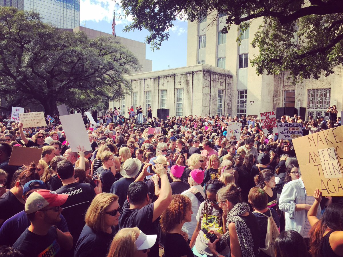 ccnash's tweet photo. Women's March in Houston...such an incredible and powerful day (and an awesome way to spend my birthday) #6MonthsSinceWomensMarch https://t.co/1yZ9k8PTTD