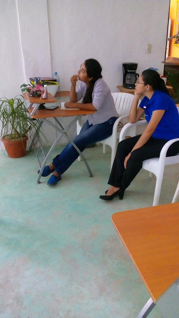 omaralpuche's tweet photo. #CentralVallarta #Capacitación360° #Liderazgo  @Solangeconchaa del @ICCALPMORELOS @PtoMorelosAyto @LFpuertomorelos https://t.co/bnWdSujpf3