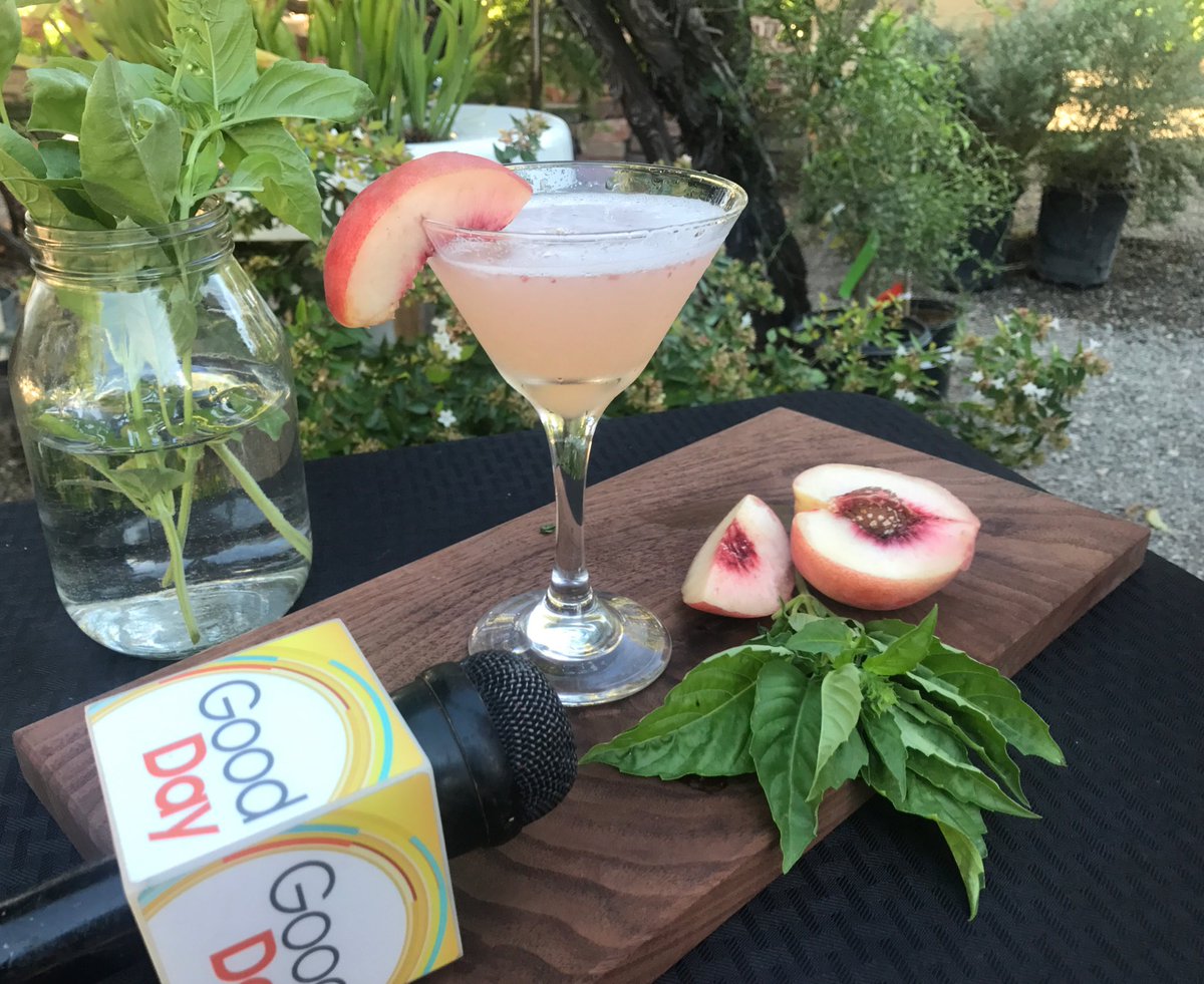 WendyAguilarTV's tweet image. #GreenTable @GoodstockCa @GoodDaySac