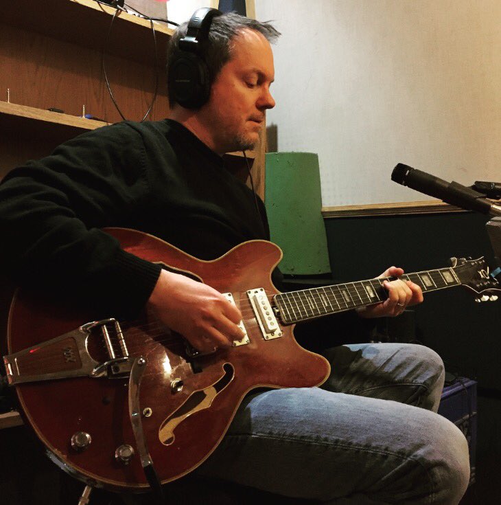 TheLeesOfMemory's tweet photo. #GuitarSommelierAppreciationTweet #MikePurcell &amp; myself marveled at this guy's new jams last night while mastering at @CountyQ 🔥Huge fans. https://t.co/iIak3KX7ye