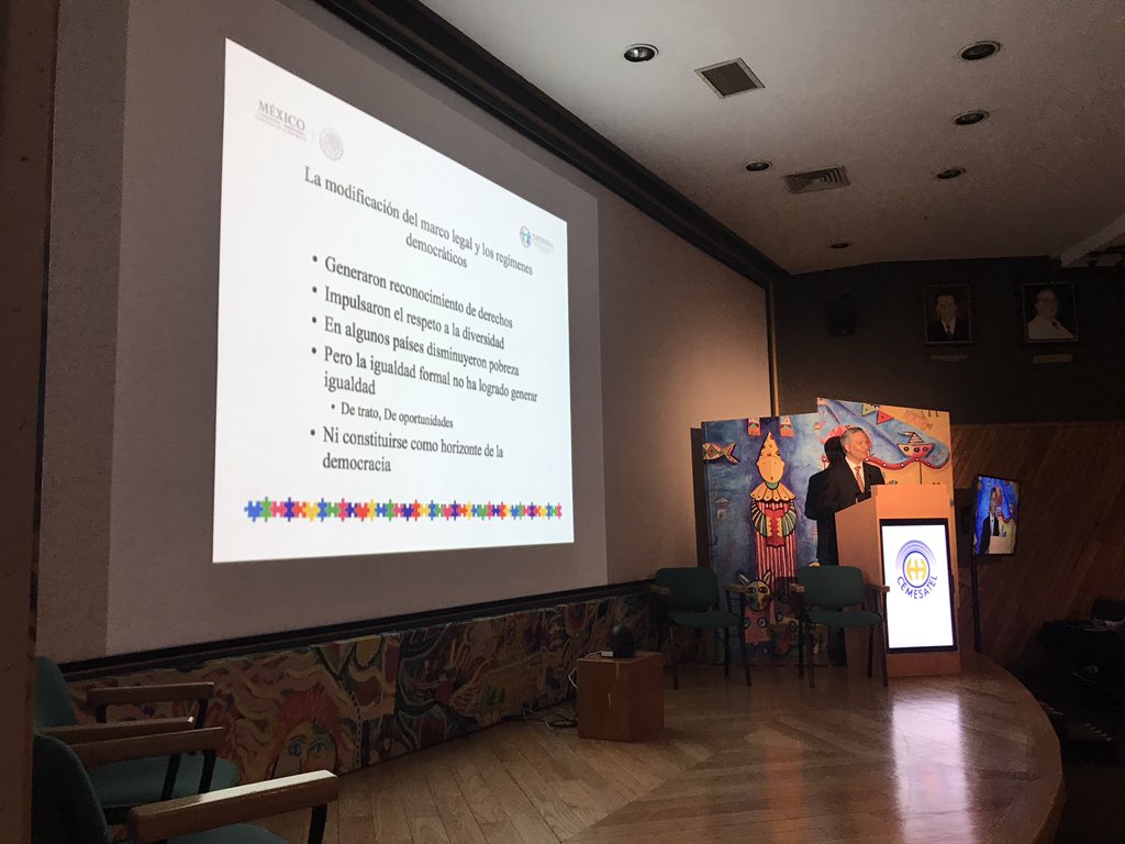 tonorizzoli's tweet photo. @ricardobucio en la conferencia magistral #SIPINNA en el 1er #CursoPediaDIT en vivo ahora en https://t.co/VLRUdjAvQm https://t.co/UXcMFbINCr