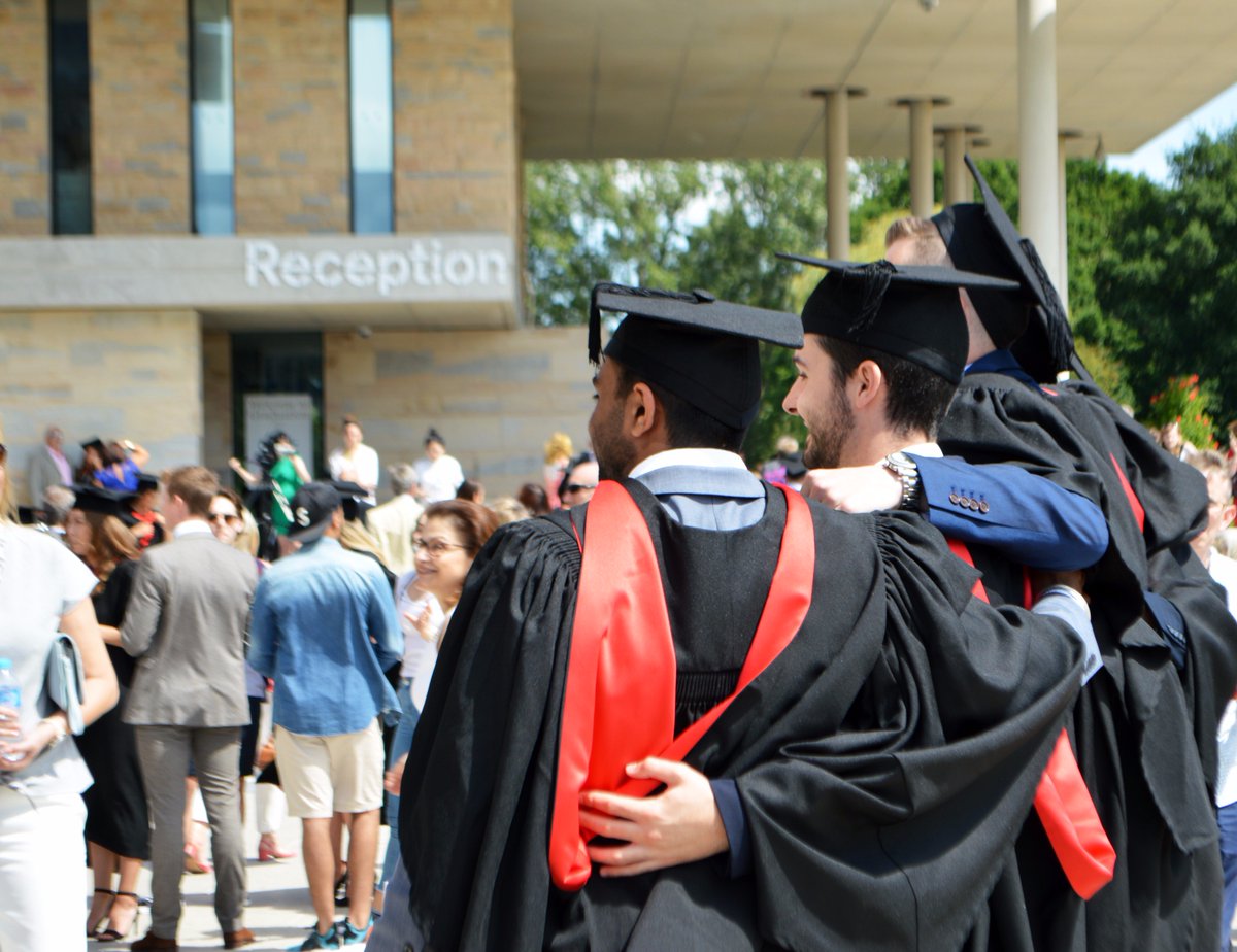 Uni_of_Essex's tweet photo. Final day of graduation! What a fantastic week it has been and congratulations to the Class of 2017! #essexgraduation https://t.co/cmR2fy03xc