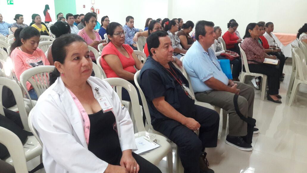 SaludImbabura's tweet photo. En Primer Foro Taller de Discapacidades #Sucumbíos 2017 participan profesionales de la salud del #Distrito21D02 y #HMVI #SaludParaTodos https://t.co/v8GHyz3kfY