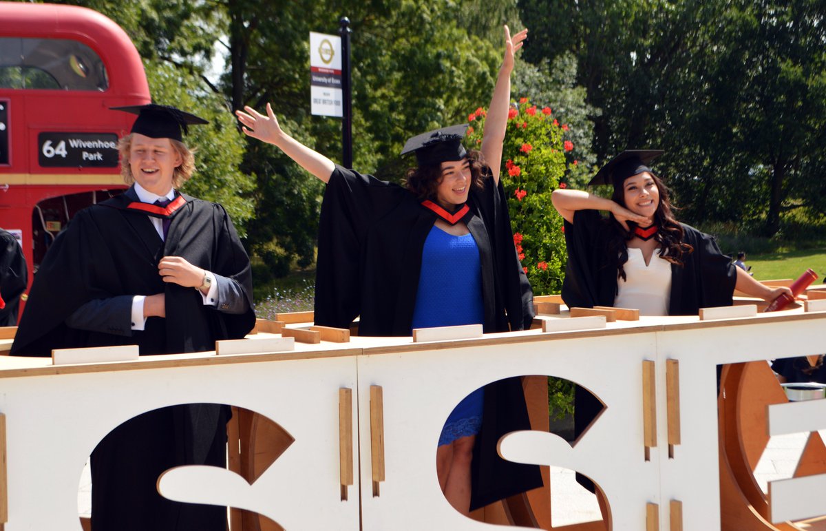 Uni_of_Essex's tweet photo. Final day of graduation! What a fantastic week it has been and congratulations to the Class of 2017! #essexgraduation https://t.co/cmR2fy03xc