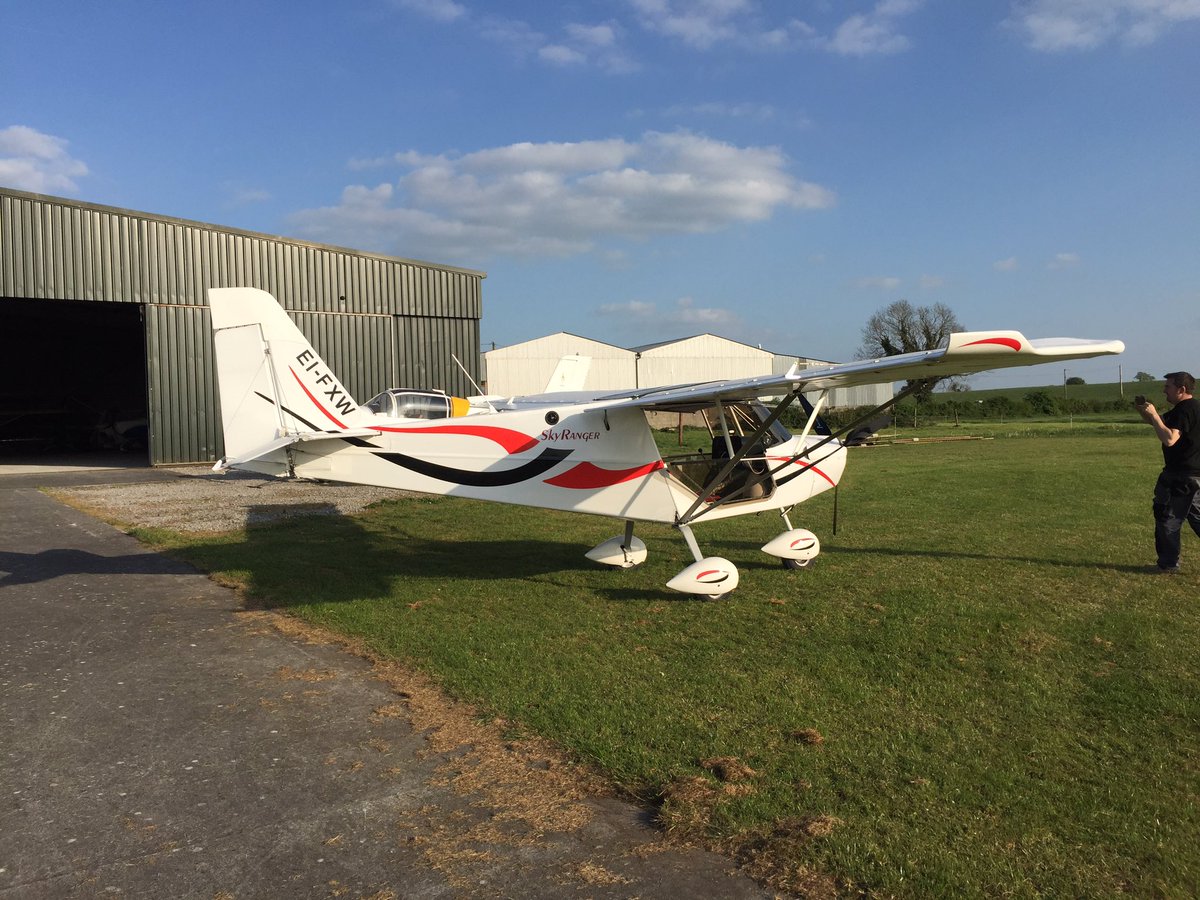 nevadasigns's tweet photo. Aircraft graphics on microlight. #skyranger #aircraft #microlight https://t.co/OaxmXMhIfi