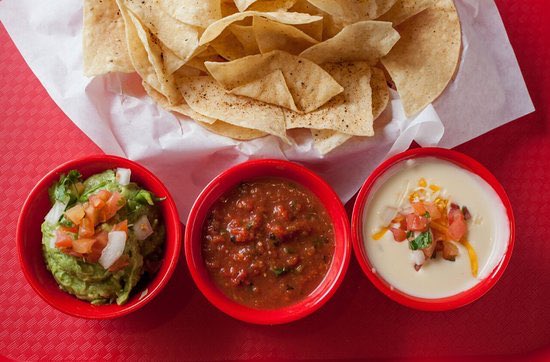 NaplesFuzzys's tweet photo. Why have just one dip when you can get ALL 3!!! Try our Chip Trio Today!!! #dipsfordays #fuzzystacoshop #queso #Salsa #guacamole #naplesfl https://t.co/32XotM2vzJ