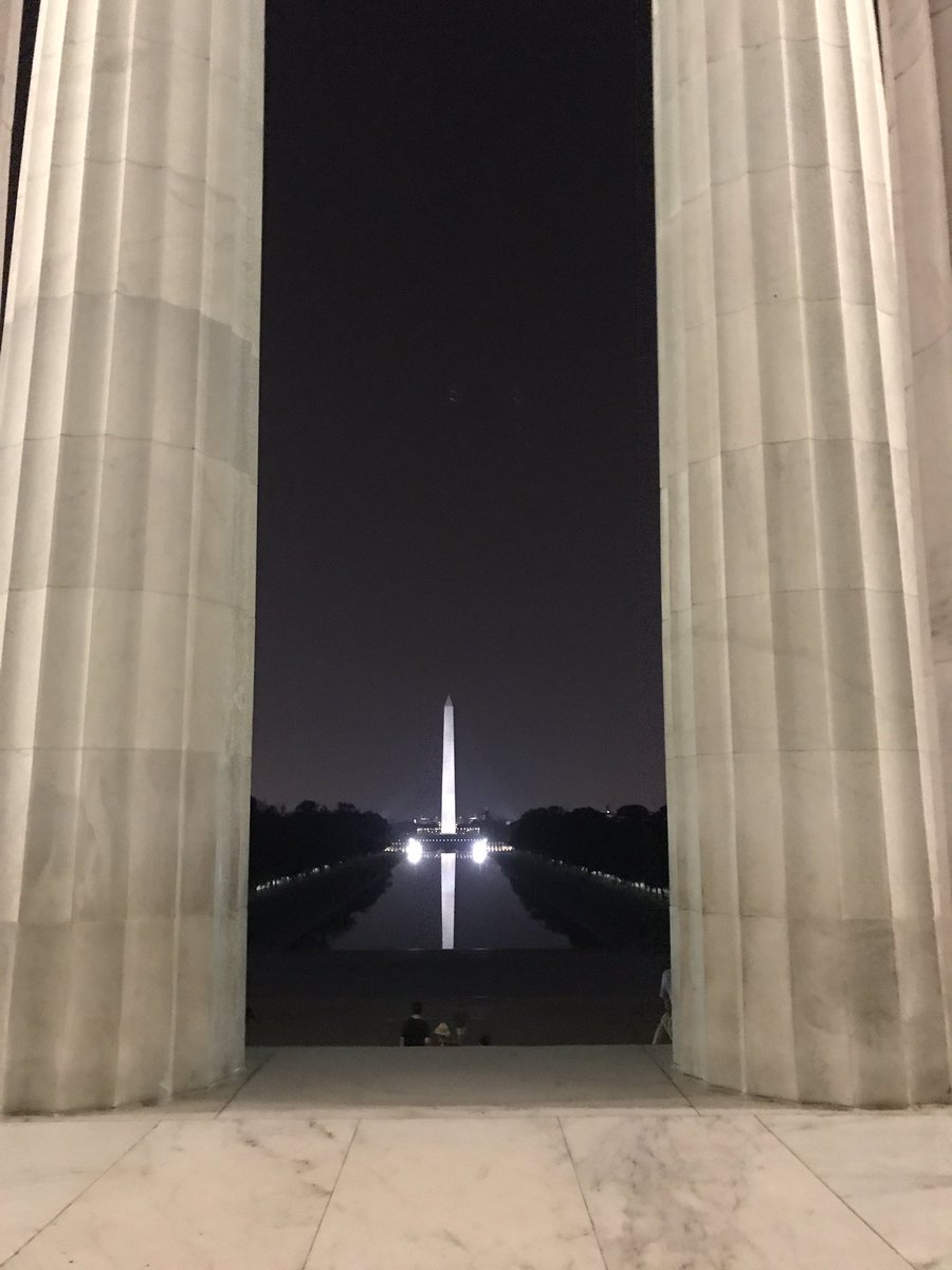 RyanTedder's tweet photo. From Lincoln's chair looking out : https://t.co/VgvRGIbGVO