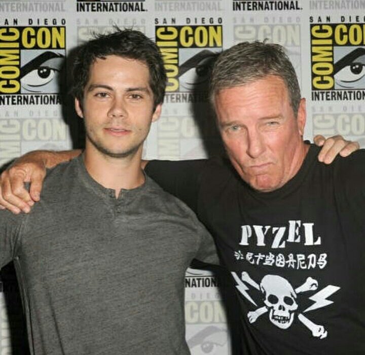 TheBansheesArg's tweet photo. AMO 💕😍💕 #TeenWolf #LastComicCon #SDCC @lindenashby @dylanobrien https://t.co/erpf2SCkyf