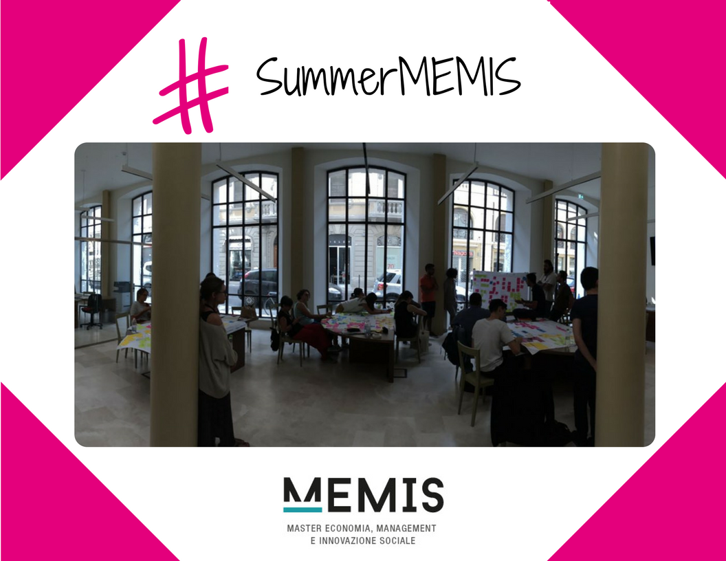 MasterMEMIS's tweet photo. Alla @bottega3settore i ragazzi #SummerMEMIS attendono #VincenzoLinarello per ascoltare la sua #testimonianza di #resilienza sul #territorio https://t.co/rlZsBhq13q