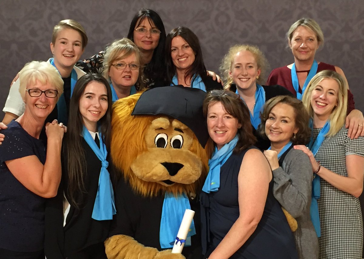 StuartDodds3's tweet photo. Mr Maxwell and a few of the Tempest ladies #SalfordGrad https://t.co/voBMGtNYxn