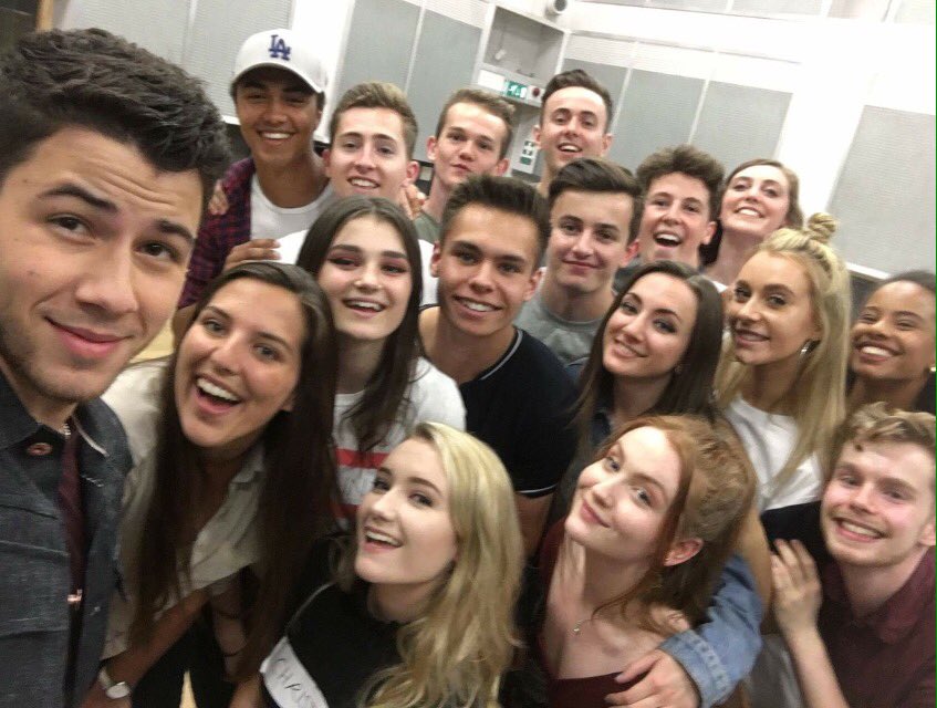 Moments like this that make us realise how lucky we are to be in the <a href="/BBCPitchBattle/">Pitch Battle</a> final! <a href="/nickjonas/">Nick Jonas</a> YOU ROCK! #tringiton #PitchBattle