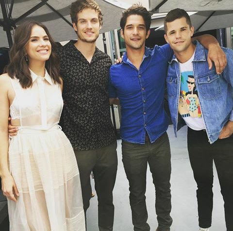 TheBansheesArg's tweet photo. @shelleyhennig @daniel_sharman @tylergposey @Charlie_Carver 💕💕💕 https://t.co/24BYaqJdYI