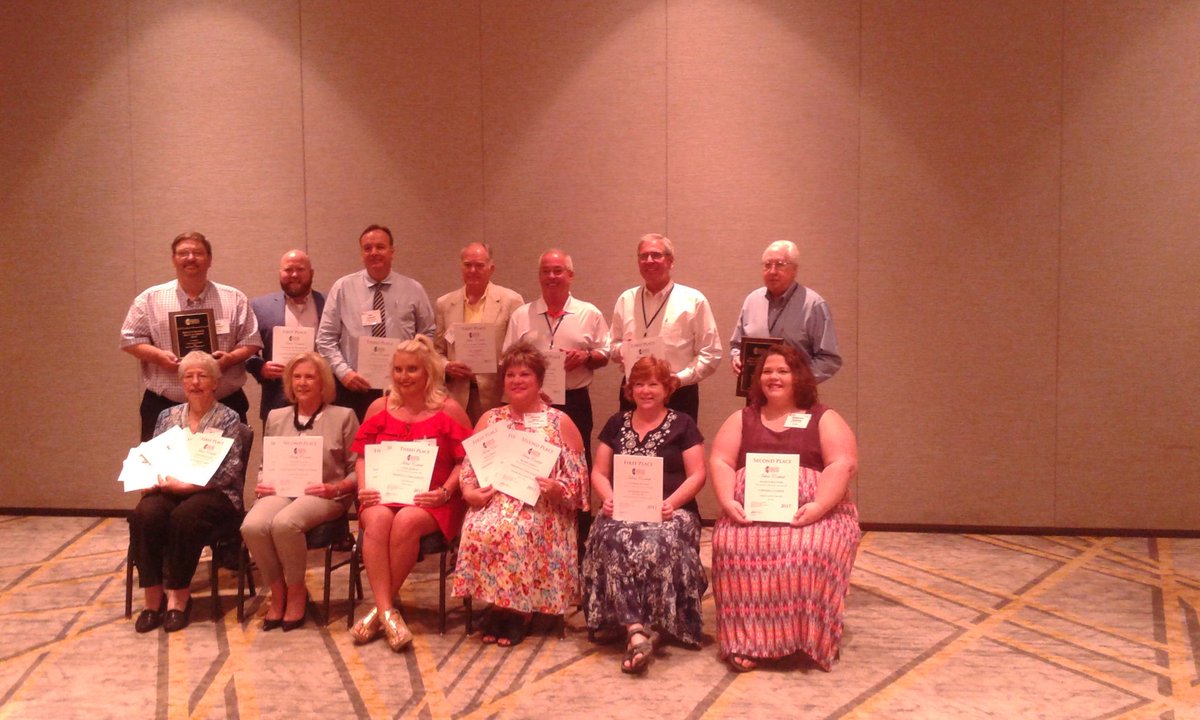TennesseePress's tweet photo. Congratulations to the 2017 Ideas Contest winnners! Fantastic entries!  #2017TPAFranklin https://t.co/ghnMxo9bEn