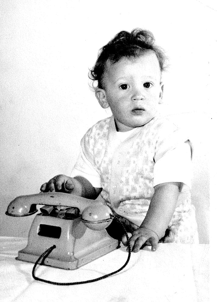 aslawetsky's tweet photo. The Kids Grew Up! Who is this? https://t.co/QGP5QVHXCe #copierdealer @BTA_ORG https://t.co/sjjCA3KiEc