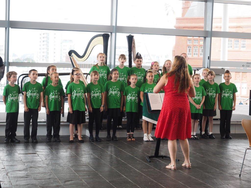rhi4islwyn's tweet photo. Really proud of the amazing🎼 #ACW event contributions #NAfW #Wales talent! 🎻🎺Time for
National Music Strategy for Wales #SupportWelshMusic https://t.co/vG3id4dvGF