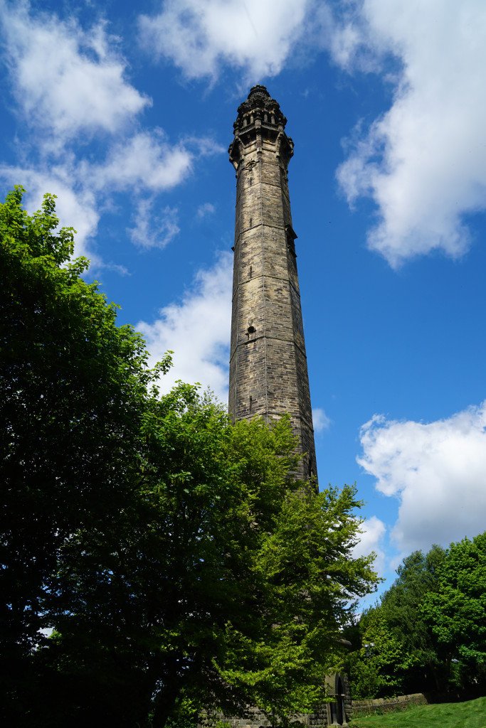 9600's tweet photo. LoRaWAN Reaches New Heights with Gateway on 275ft Tall Landmark.
https://t.co/Aoe3CAjxSH
#LoRaWAN #IoT #collaboration #Calderdale https://t.co/fdWtiIj0HM