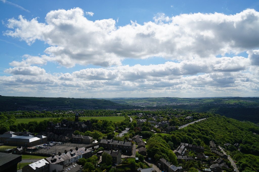 9600's tweet photo. LoRaWAN Reaches New Heights with Gateway on 275ft Tall Landmark.
https://t.co/Aoe3CAjxSH
#LoRaWAN #IoT #collaboration #Calderdale https://t.co/fdWtiIj0HM