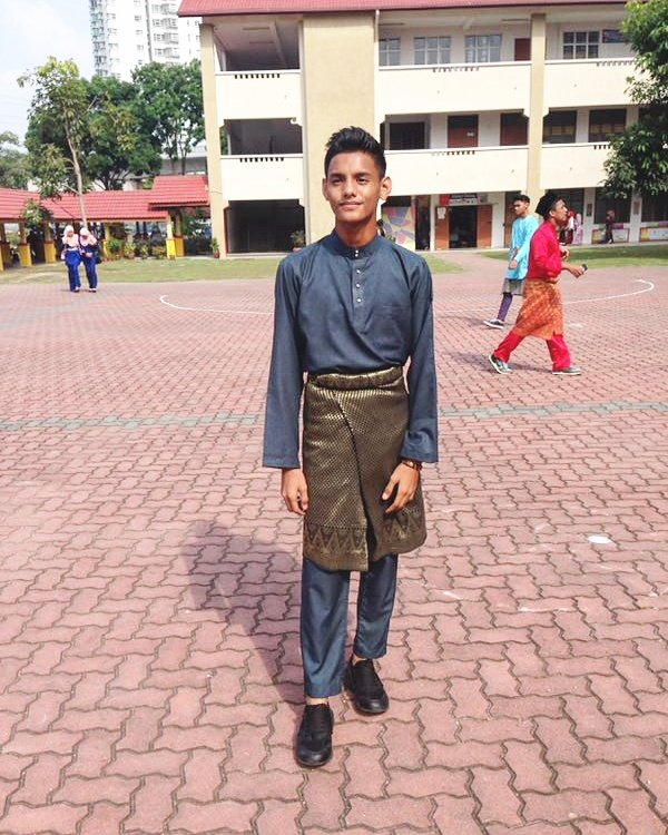 fauza001's tweet photo. Hitam 😞 https://t.co/GSQW2aBUS2