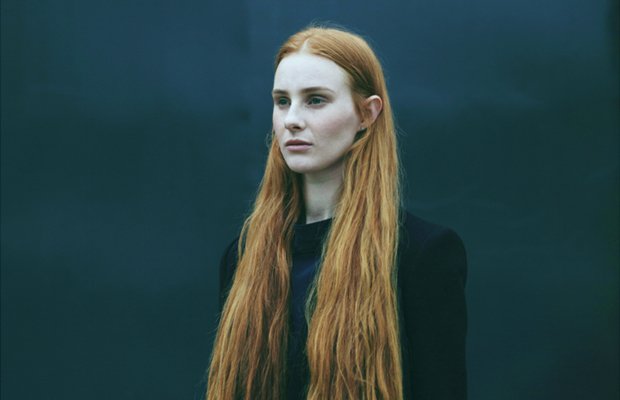 .<a href="/VeraBlueMusic/">Vera Blue</a>'s glimmeringly beautiful talent shows on 'Perennial'

next2shine.com/vera-blues-gli…