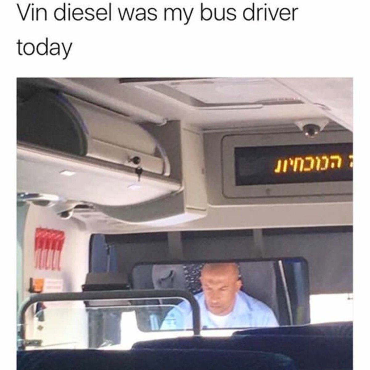 WORLDSTAR's tweet photo. Y'all too funny for this one! 😳😂💯 https://t.co/oHdnWpGgOW