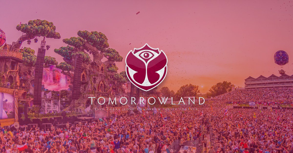VirezFM's tweet photo. 👉 La retrasmisión de #Tomorrowland ya esta en Live en https://t.co/rwEdssjl6J   👈 https://t.co/4JGXqudhEt