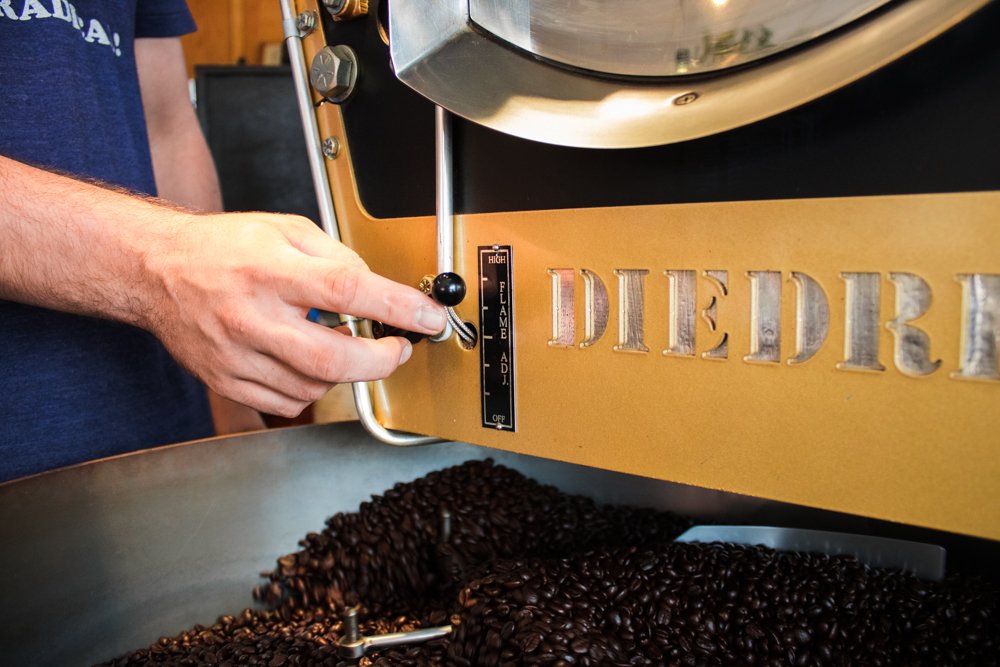 Radina's Coffeehouse tweet media