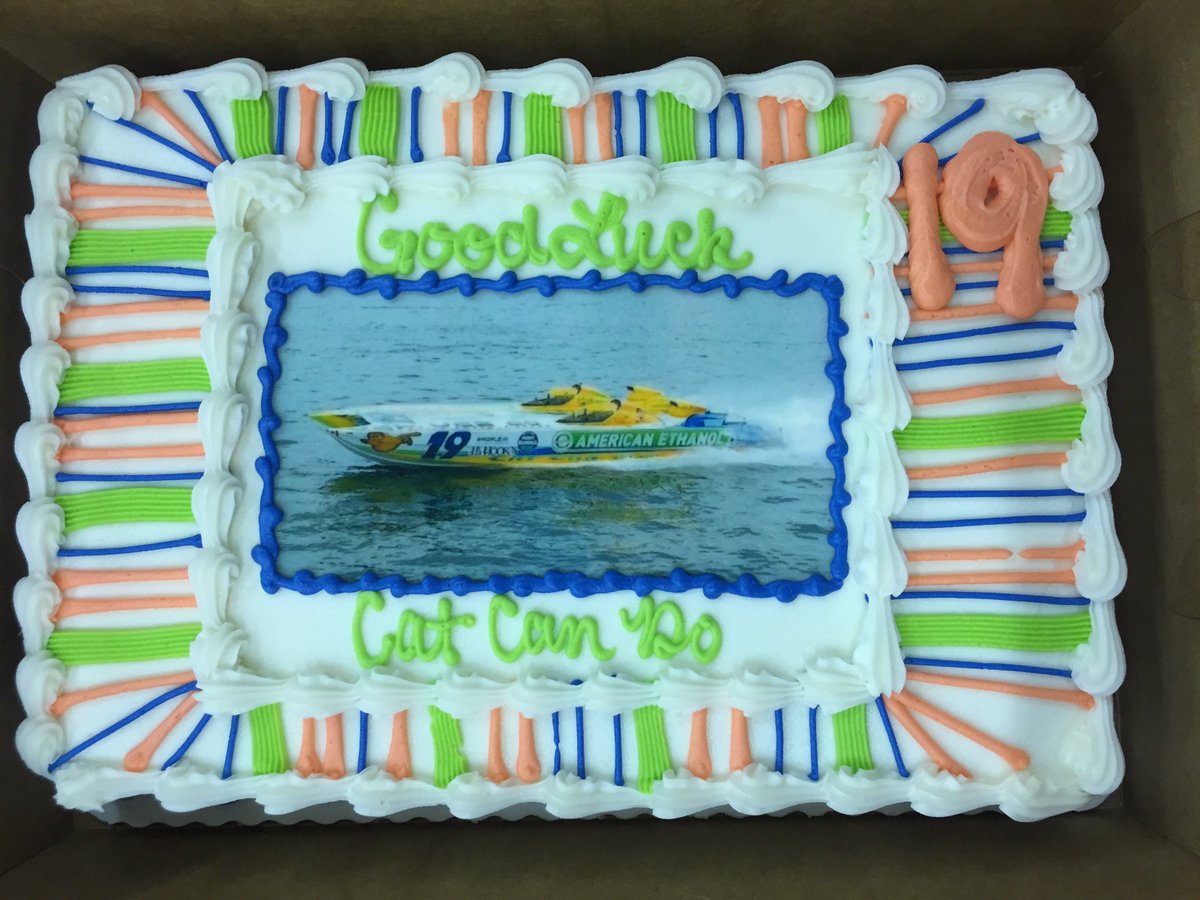 Off to the Mentor, OH race!!!! Good luck and a safe return for all the teams. Thanks for the awesome cake Josh
<a href="/AmericanEthanol/">American Ethanol</a>