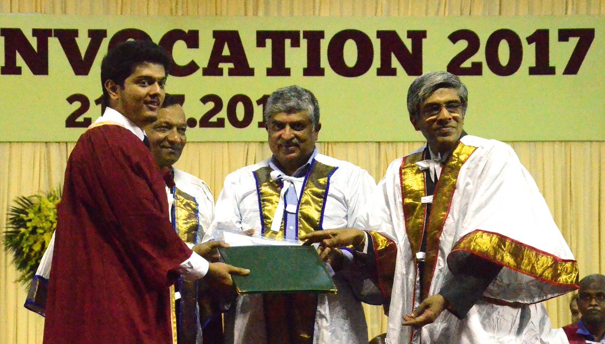 iitmadras's tweet photo. Prof. Bhaskar Ramamurthi Director, IITM conferred degrees upon students.
(3/3) #ConvocationAtCampus https://t.co/xbbwmJZbeb