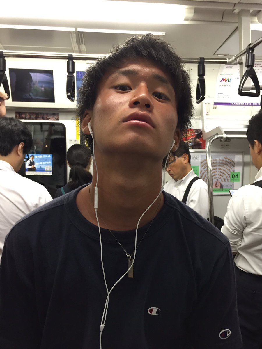 05_kouta's tweet photo. @muke63 けーご誕生日おめでとう！
勉強ばっかりしてないでたまには遊ぼう😂 https://t.co/NRykY0qleP