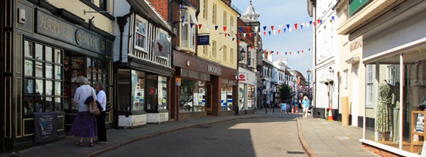 Come &amp; join the people of #Hitchin for another exciting Bucklersbury Day with food, drink &amp; plenty of shopping! hitchin-news.dailyprss.co.uk/tabs/blog/2017…