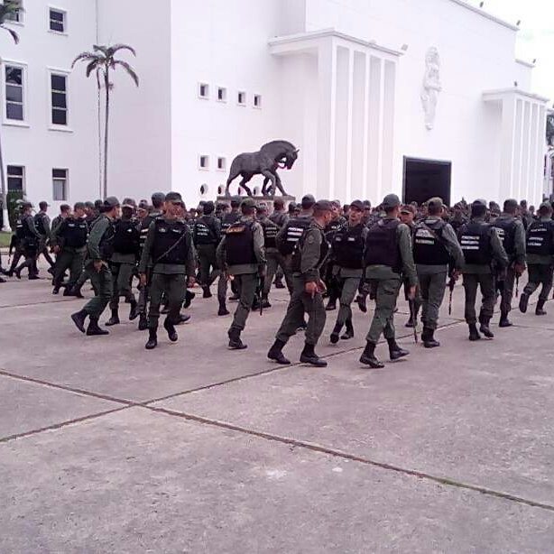 View image on Twitter