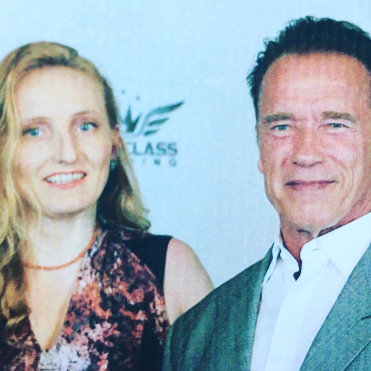 RoseBartu's tweet photo. that one time I met my fellow tall #Austrian @schwarzenegger 😉😎🔥
#FreedomHumanRightsForAll 
https://t.co/6yKwnsYco7
🌏🌎🌍🇺🇸🇦🇹
#FlashbackFriday https://t.co/kbX28qbBGv