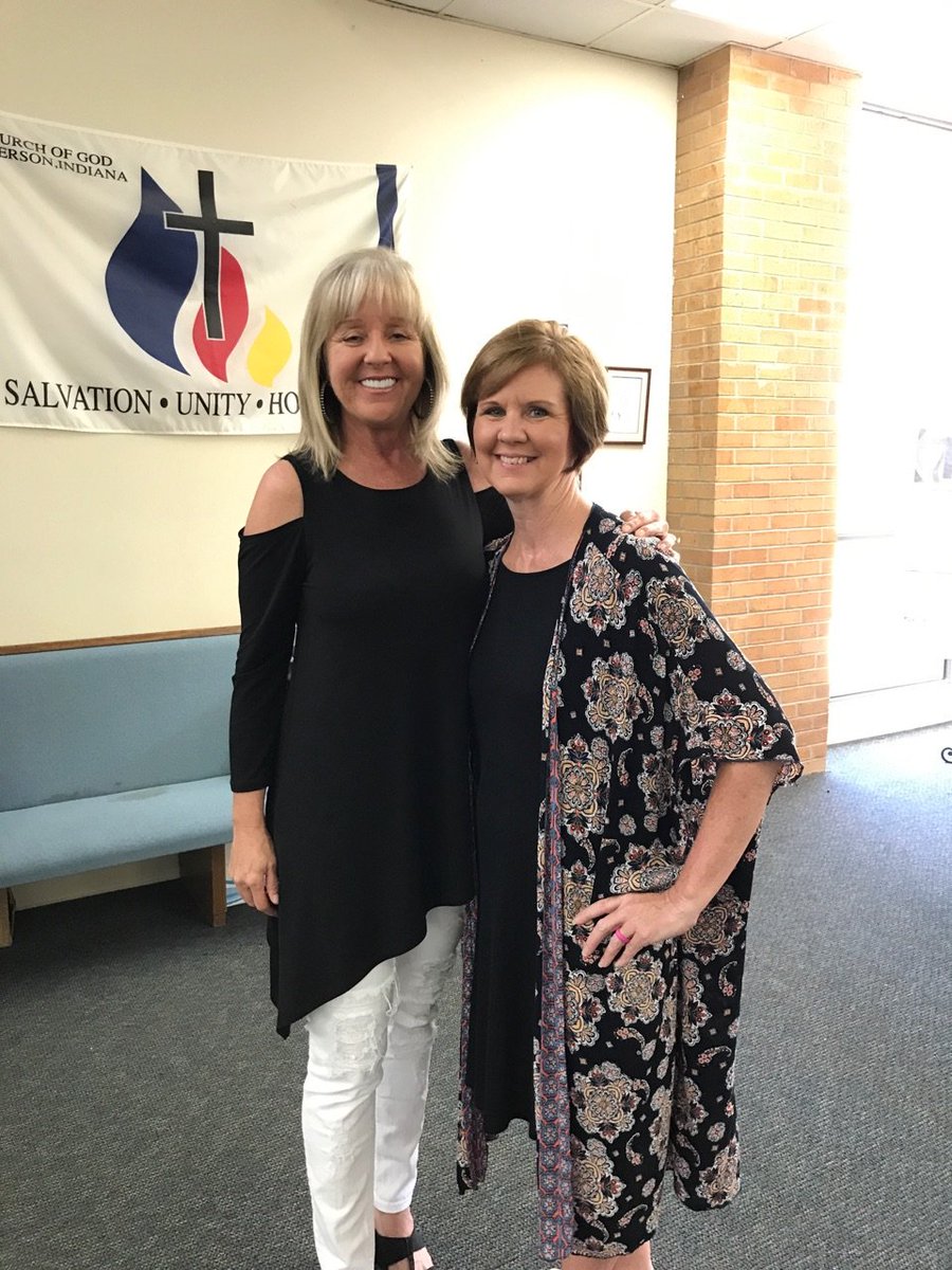 SisterSarah67's tweet photo. Wow is all I can say! This is one Powerful woman of God! So blessed by her courage and surrender! #teachoneleadone! https://t.co/mA5WjPHz7K