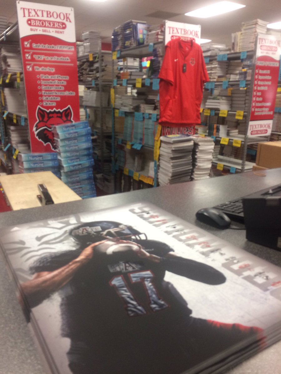 CDaniSmith's tweet photo. Looking for the @AStateFB posters & schedule card? They are available @TBB_Jonesboro #WolvesUp https://t.co/kmLVfYDQMG