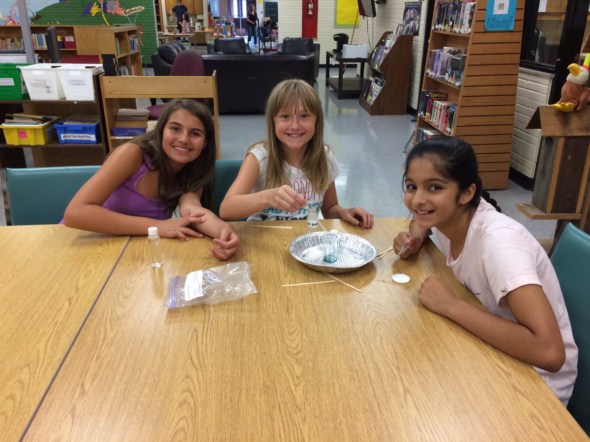 andy_bulat's tweet photo. Mad Science visits GECDSB Moving Forward program at Eastwood PS. Learning about ph factors  acids and bases #GECDSB https://t.co/1R7NS3Sew5