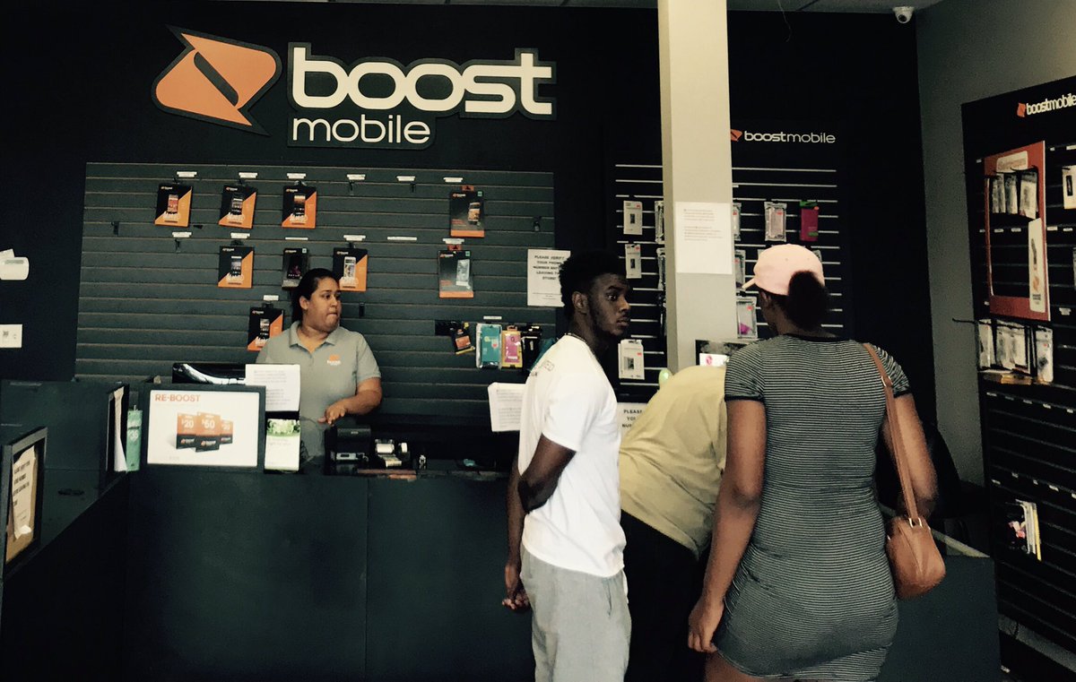 giancarlocv77's tweet photo. #ParkWireless #Dianexi #NewCustomers #BoostMobile #BoostOrlando #BestUnlimitedPlans #GoodJob @gfresse @jltorre11 @PARKWIRELESSNOR https://t.co/pITYTAmU2H