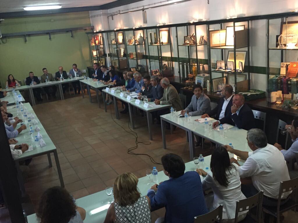 Encuentro en #Carcabuey con las 8 empresas andaluzas incluidas en el TOP 25 de los virgen extra ecológicos 2016-2017.