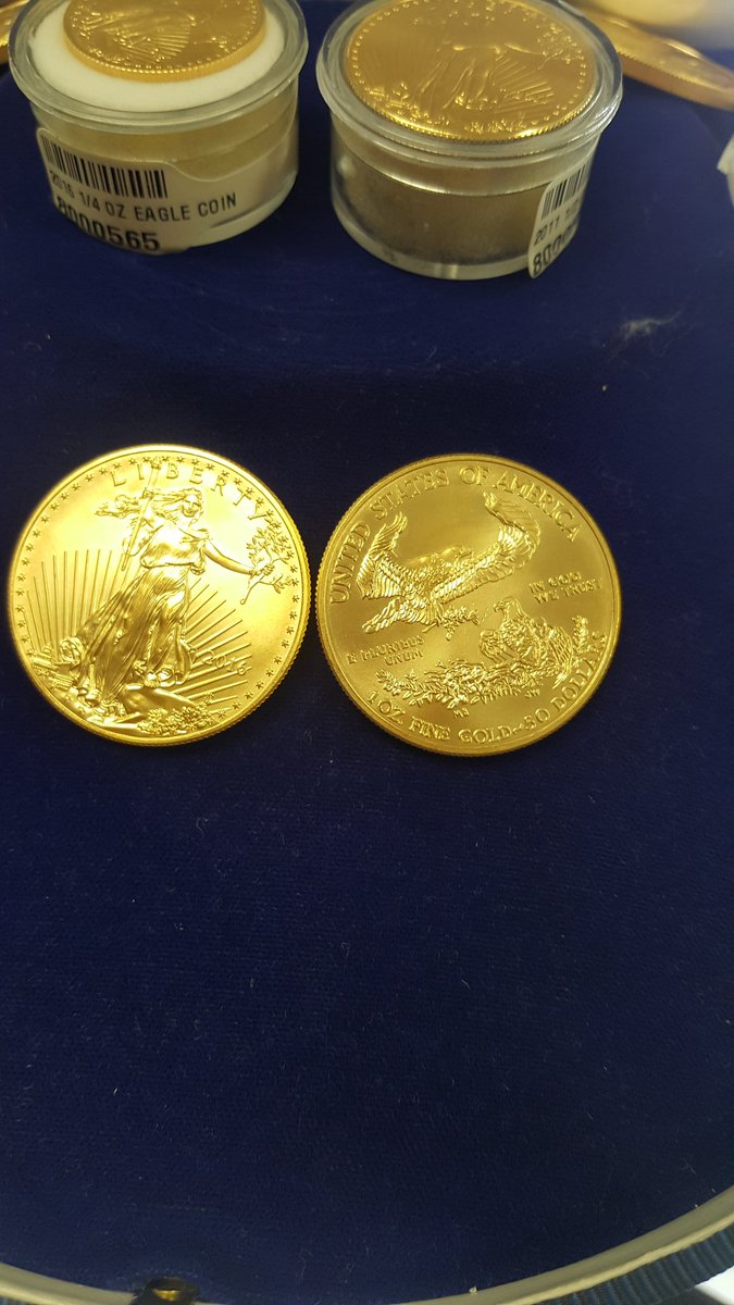 GNL_Temecula's tweet photo. R u looking for GOLD!!! We got it. #coins #upscale #Temecula #gnl #needfastcash come in and see our hot #coinsale #oldtown. https://t.co/CJAAlLIjWr