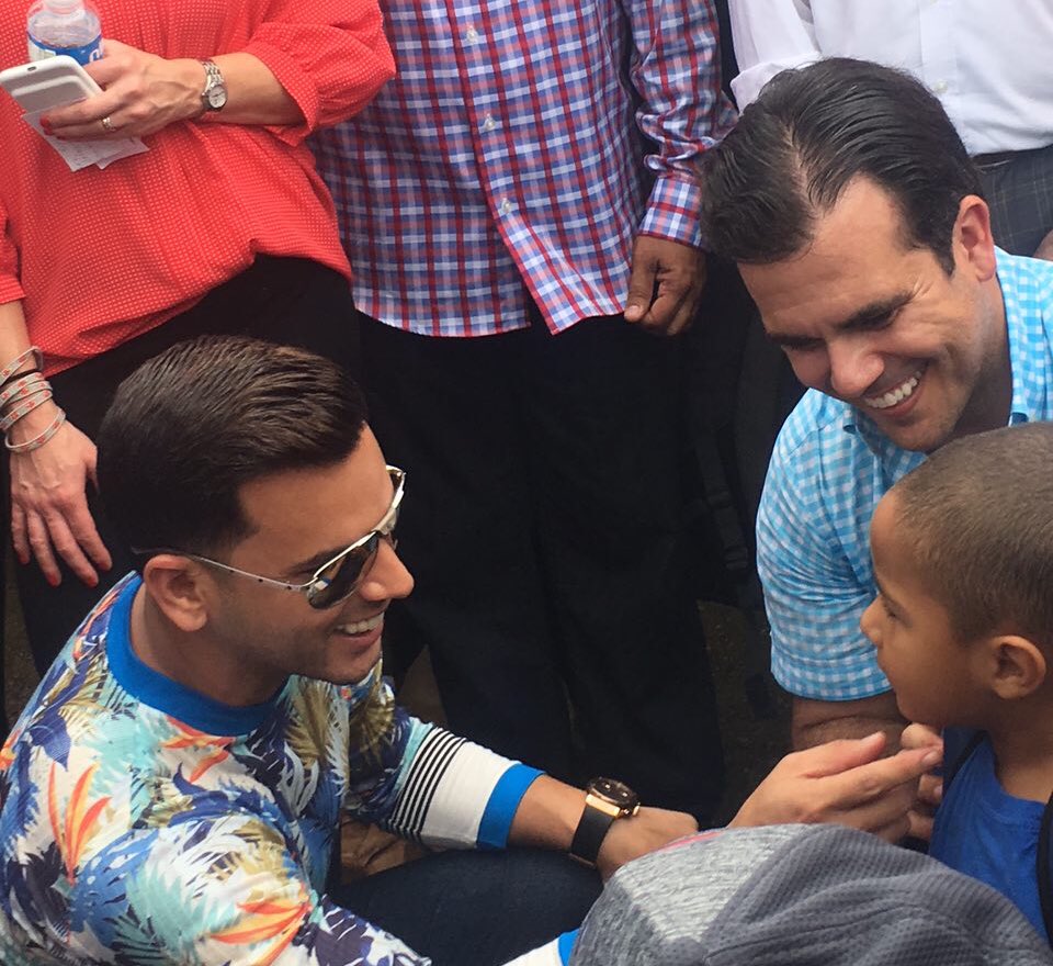 ¡Gracias a <a href="/Tbambino/">Tito El Bambino 🦅✨</a> por decir presente por nuestros niños y niñas en #Naranjito! #FortalezaParaTi