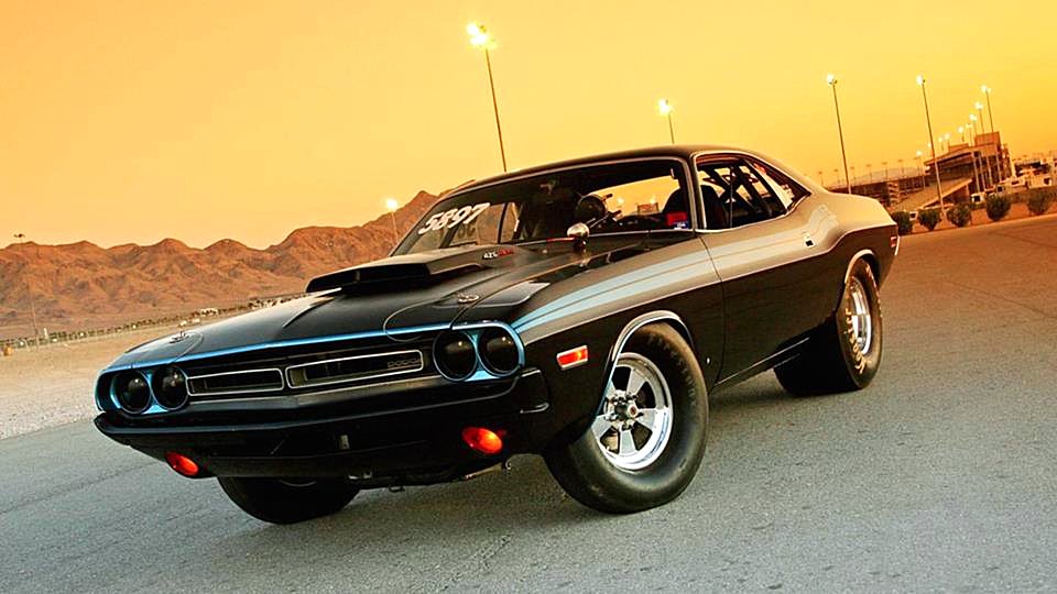 MMAutoGroupNY's tweet photo. Race into the weekend with this #ClassicDodge! Happy #FlasbackFriday from #MMAuto. https://t.co/oUs9pmNjGF
