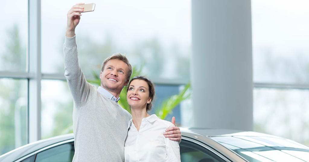 freecreditscore's tweet photo. How to avoid bumps in the road when buying, financing or insuring your vehicle. https://t.co/TTPrr0oqFa https://t.co/kE9gzzYRzX