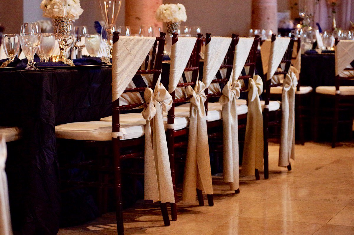 perfecttouchhou's tweet photo. #wedding by @perfecttouchhou #decor #floral #design #Production #Houston https://t.co/sXbwZm2c7X