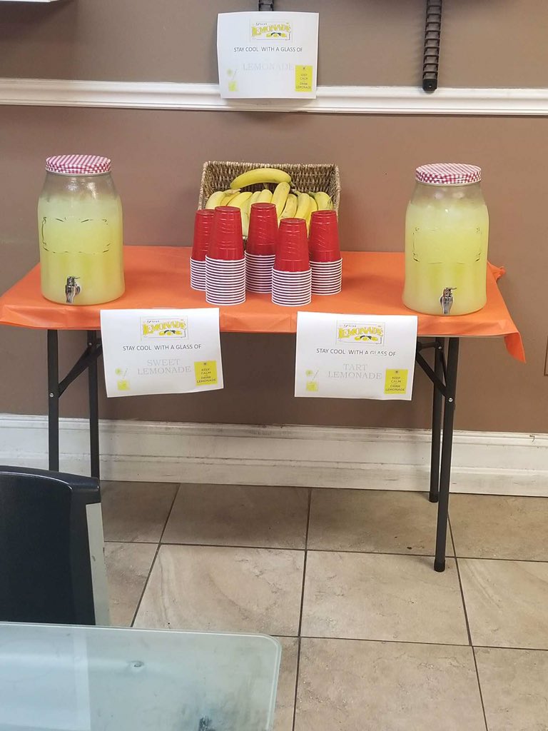 Keeping them cool when the weather is hot at the Dorf <a href="/paulclymer/">Paul Wagner</a> <a href="/Dereik_Advice33/">Dereik Edwards</a> <a href="/bigee47/">Ian Stewart</a> <a href="/LizaSnchz/">Liza Sanchez</a>