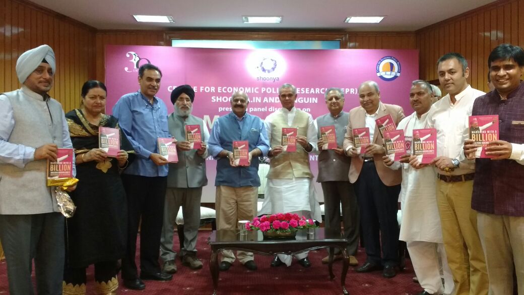 SanjayTandonBJP's tweet photo. At the #Booklaunch of 'Marching with a billion' & panel discussion on #3yearsofmodigovernment organised in Raj Bhawan, #Punjab https://t.co/OMOAP8LqCh