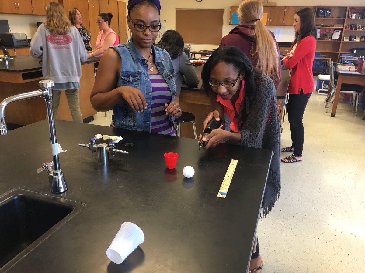 MrsAbbySandlin's tweet image. First grade teachers take the Wind Challenge with different wind makers! #cobbnta2017 #cobbscience
