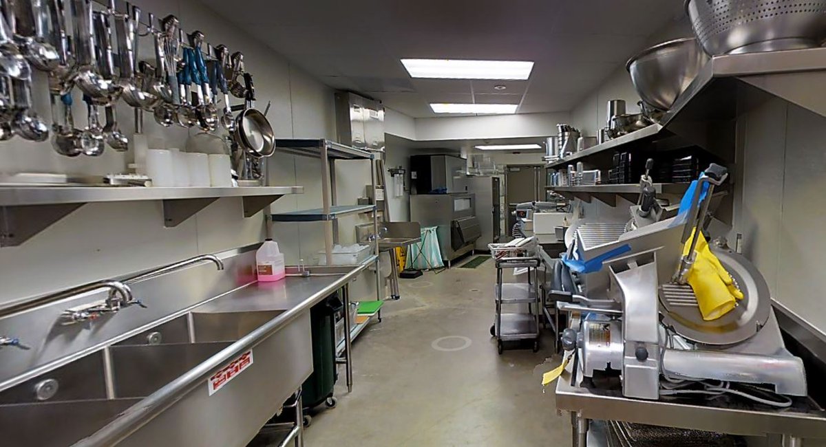 TriMark_RWSmith's tweet photo. Design your dream #commercialkitchen and stock it with #professionalcookware with our Design and Build Team. #bts https://t.co/hJMpnfgmrf https://t.co/qJkqI8VRax