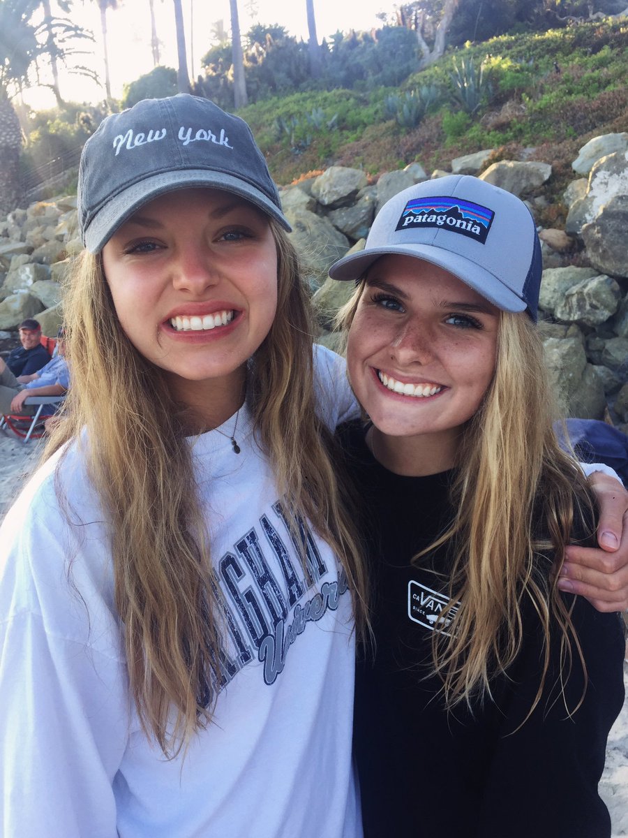madiee_brown's tweet photo. happy birthday to my girl sav morris, sorry i never cover for you 😉😉 i love you so much!!!!!! 💓 https://t.co/HbkJu3UWdj