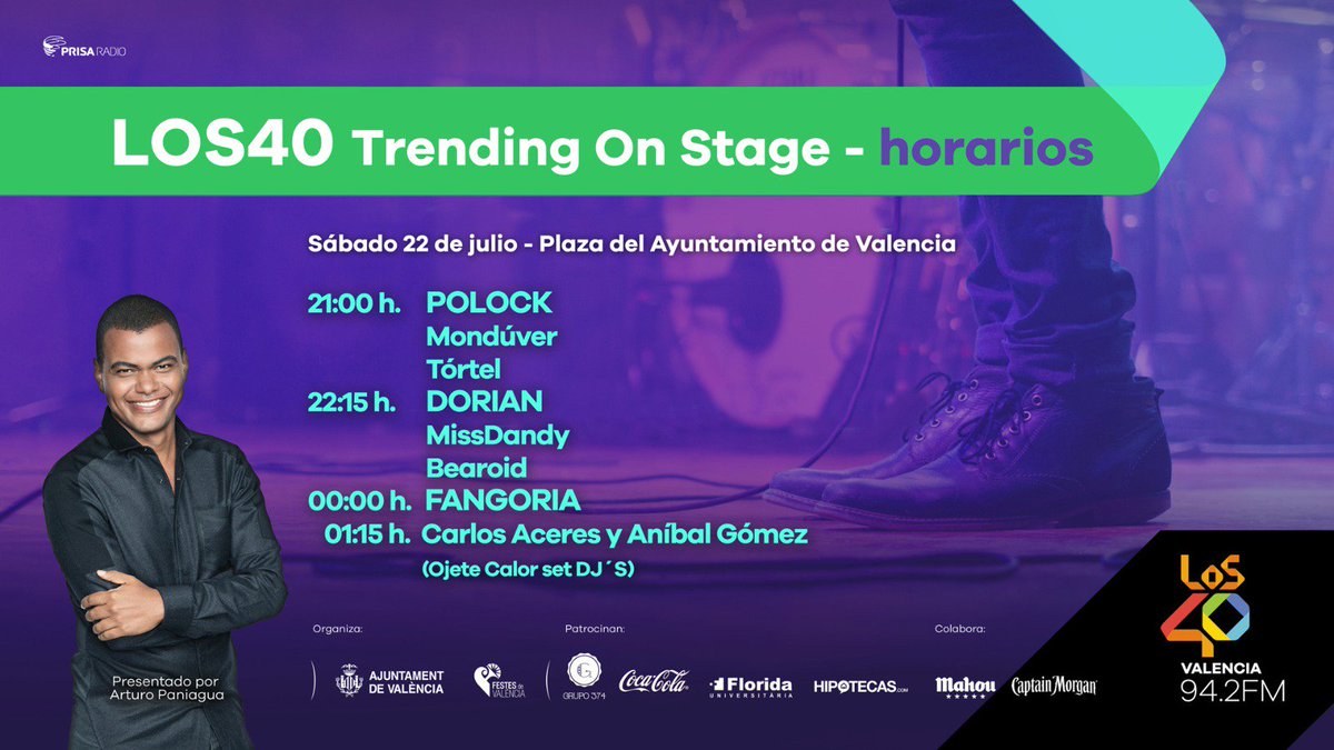 AjuntamentVLC's tweet photo. La #GranNitVLC ve carregada de propostes! Entre elles el festival a la plaça de l'Ajuntament. Ací tens els horaris! #GranFiraVLC https://t.co/5Rl5Rv4sLP