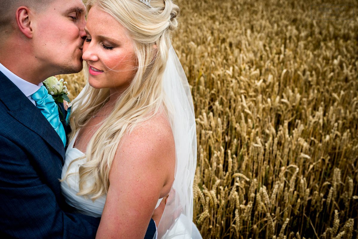 avenuewhite's tweet photo. A few of our favourites of Suzi &amp; Steve's @SandburnWedding #wedding today #weddingphotography #yorkshirewedding #confetti #wheatfields https://t.co/1NO7awK7eW