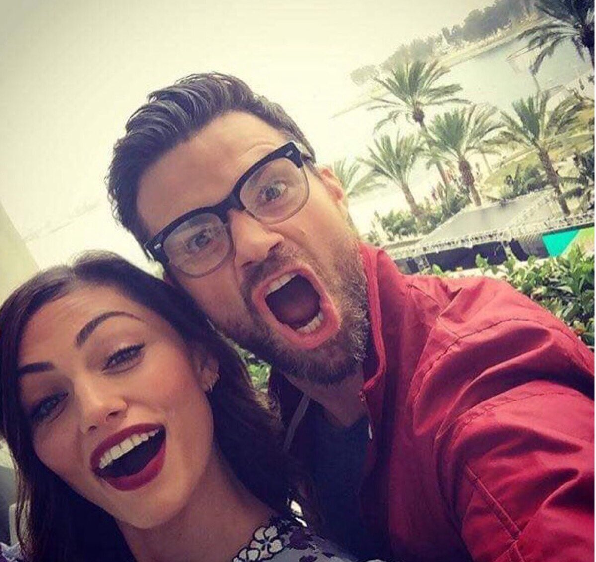 LarissaLaira's tweet photo. Que Deus tenha piedade de mim pq esse cast não tem. Só aguardando os tiros!!! #SDCC #TheOriginalsSDCC #TOSDCC https://t.co/RIbkoF1bkT
